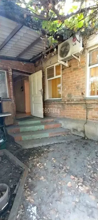 Дом в Краснодарский край, Кропоткин Кавказский район, ул. 8 Марта, 192 ... - Фото 2