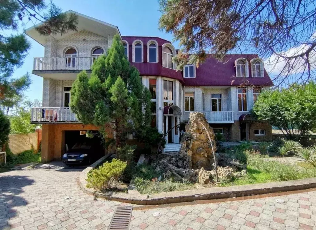 Дом в Краснодарский край, Геленджик Ейская ул., 4 (500 м) - Фото 0