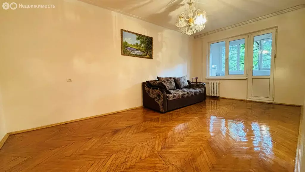 2-комнатная квартира: Нальчик, улица Калмыкова, 243 (45 м) - Фото 1