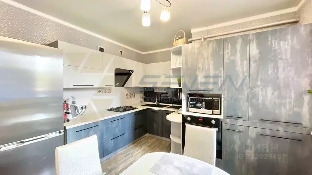 2-к кв. Севастополь ул. Колобова, 21В (65.0 м) - Фото 2