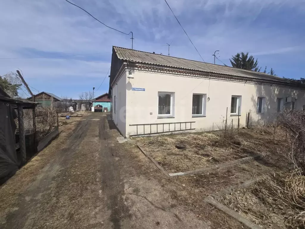 Дом в Амурская область, Белогорский муниципальный округ, с. Васильевка ... - Фото 1