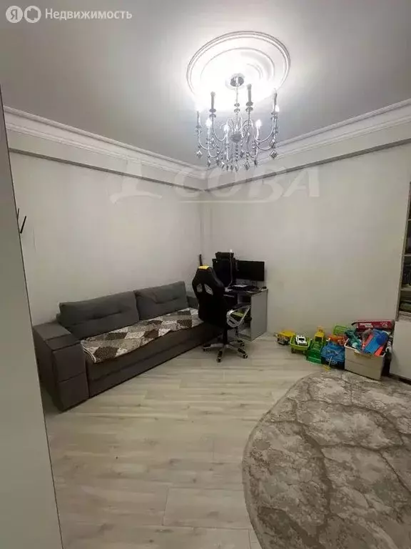 1-комнатная квартира: Махачкала, улица Хизроева, 81к1 (50 м) - Фото 1