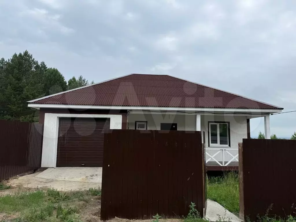 Дом 130 м на участке 8 сот. - Фото 0