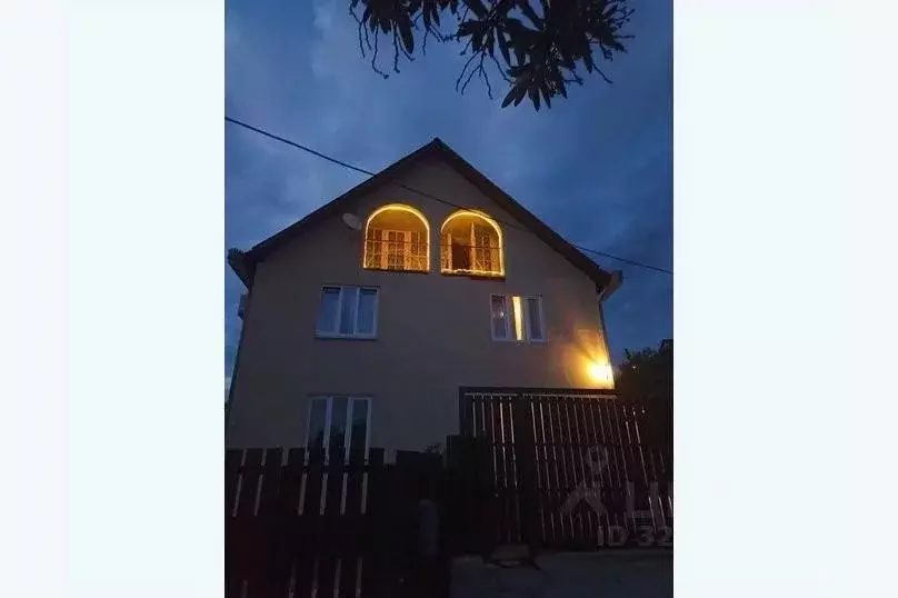 Дом в Краснодарский край, Сочи Светлана мкр, ул. Лысая Гора, 6А (90 м) - Фото 1