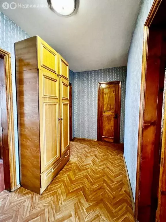 3-комнатная квартира: Осинники, улица Ленина, 111 (68 м) - Фото 0