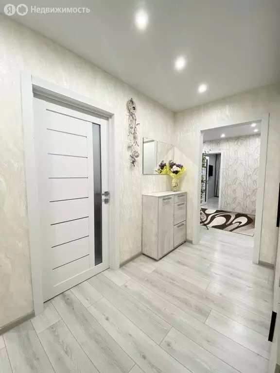 4-комнатная квартира: Киров, улица Физкультурников, 11 (61.6 м) - Фото 1