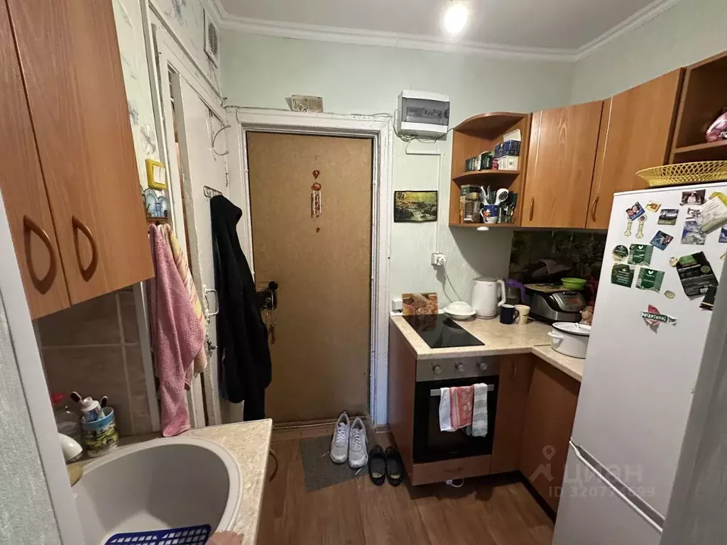 1-к кв. Татарстан, Казань ул. Химиков, 35 (13.2 м) - Фото 1