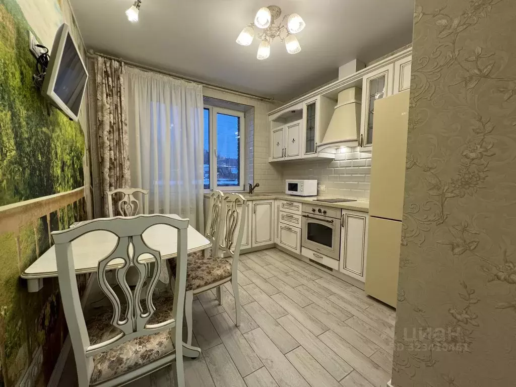 2-к кв. Новосибирская область, Новосибирск ул. Николаева, 18 (65.0 м) - Фото 1