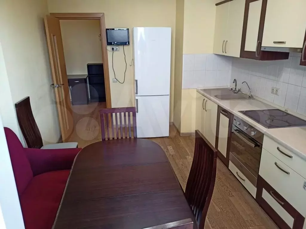 1-к. квартира, 45 м, 2/16 эт. - Фото 1