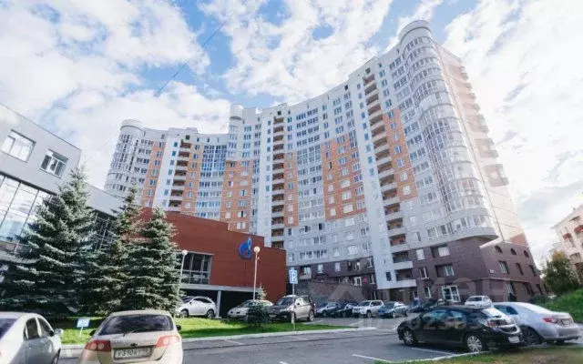 Офис в Свердловская область, Екатеринбург ул. Малышева, 4Б (251 м) - Фото 0