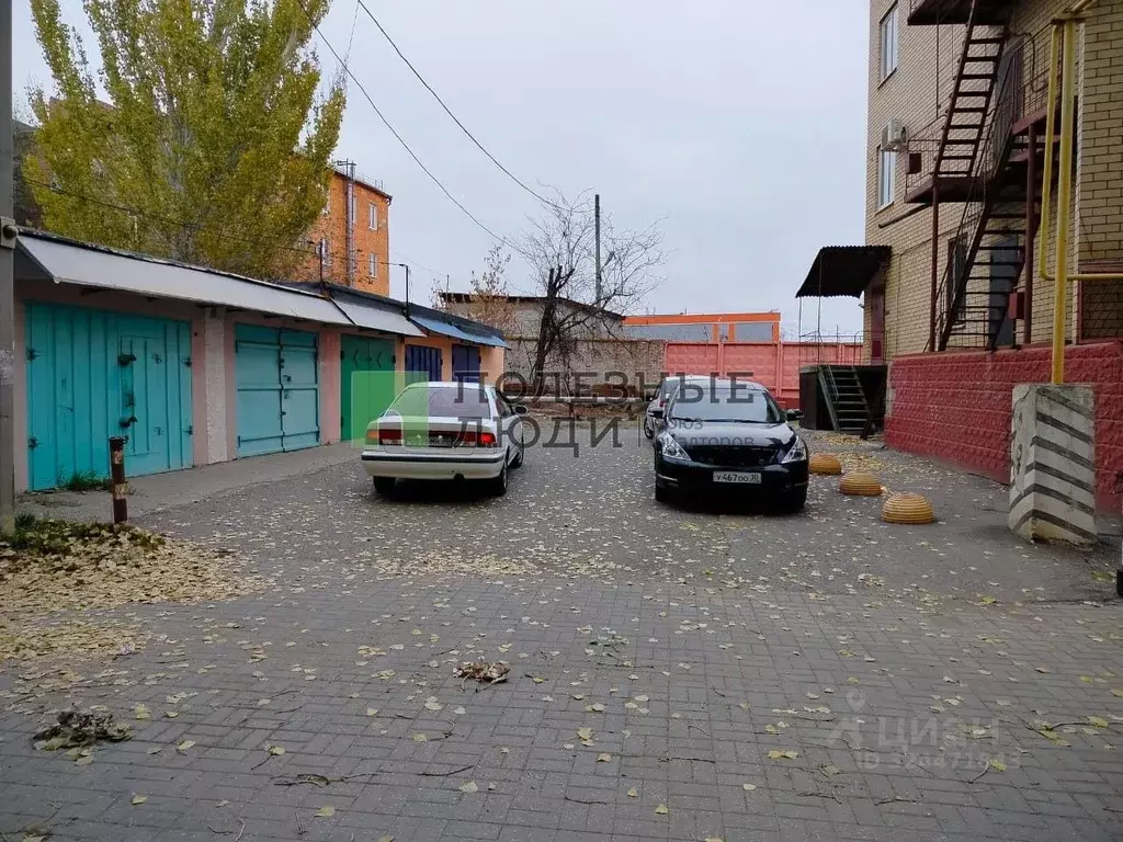 Гараж в Астраханская область, Астрахань ул. Николая Островского, 115А ... - Фото 2