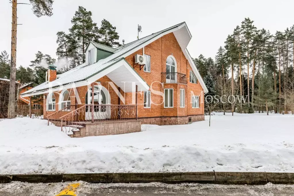 Дом в Московская область, Домодедово городской округ, д. Одинцово, Бор . - Фото 1