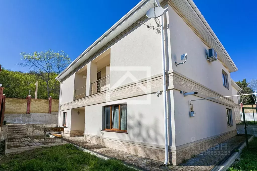 Дом в Крым, Ялта городской округ, Гурзуф пгт  (232 м) - Фото 0