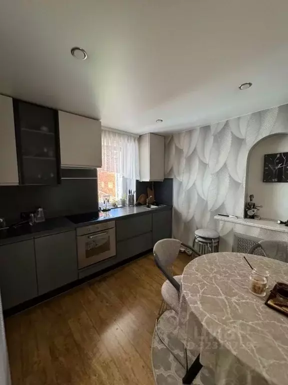 3-к кв. Иркутская область, Иркутск Профсоюзная ул., 64 (92.0 м) - Фото 1