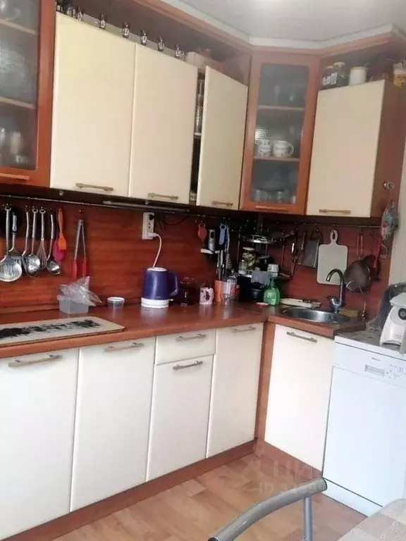 3-к кв. Омская область, Омск ул. Кирова, 4/2 (68.4 м) - Фото 2