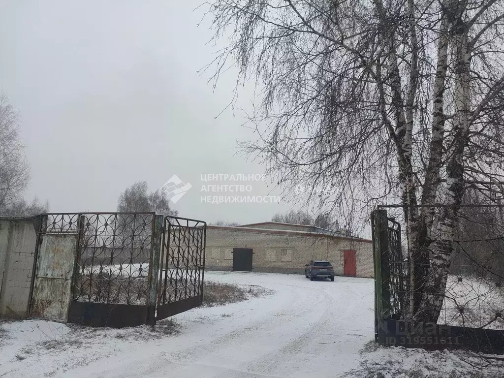 Помещение свободного назначения в Рязанская область, с. Захарово ул. ... - Фото 1