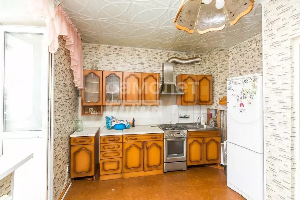 2-к. квартира, 77 м, 3/3 эт. - Фото 0