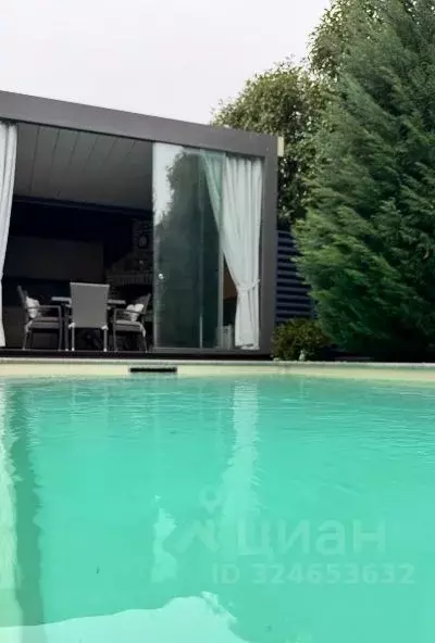 Коттедж в Краснодарский край, Сочи Сириус пгт, ул. Хоккейная (200 м) - Фото 2