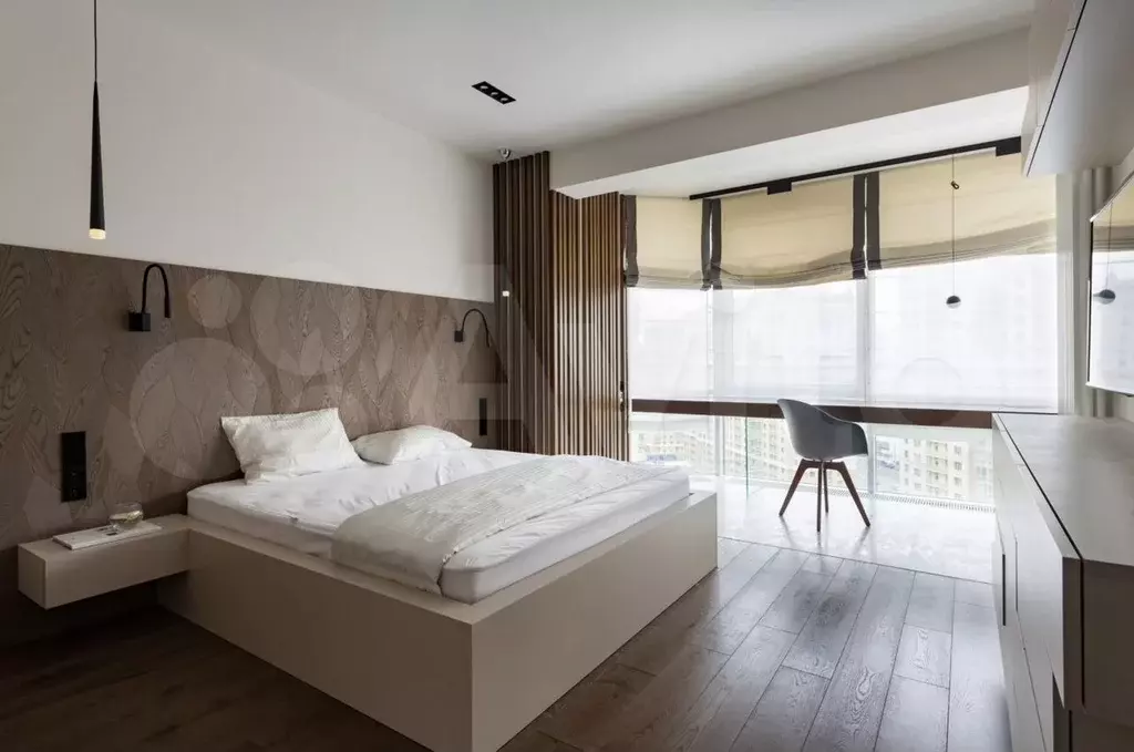 4-к. квартира, 130 м, 13/21 эт. - Фото 0