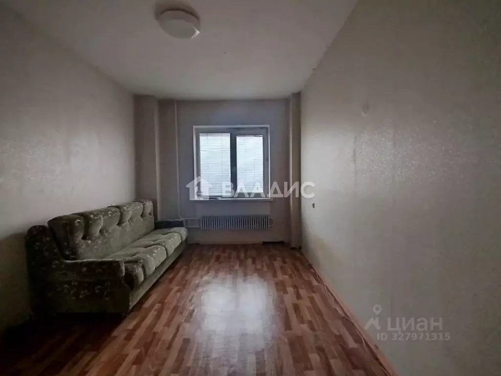 2-к кв. Белгородская область, Белгород ул. Есенина, 8а (65.0 м) - Фото 2