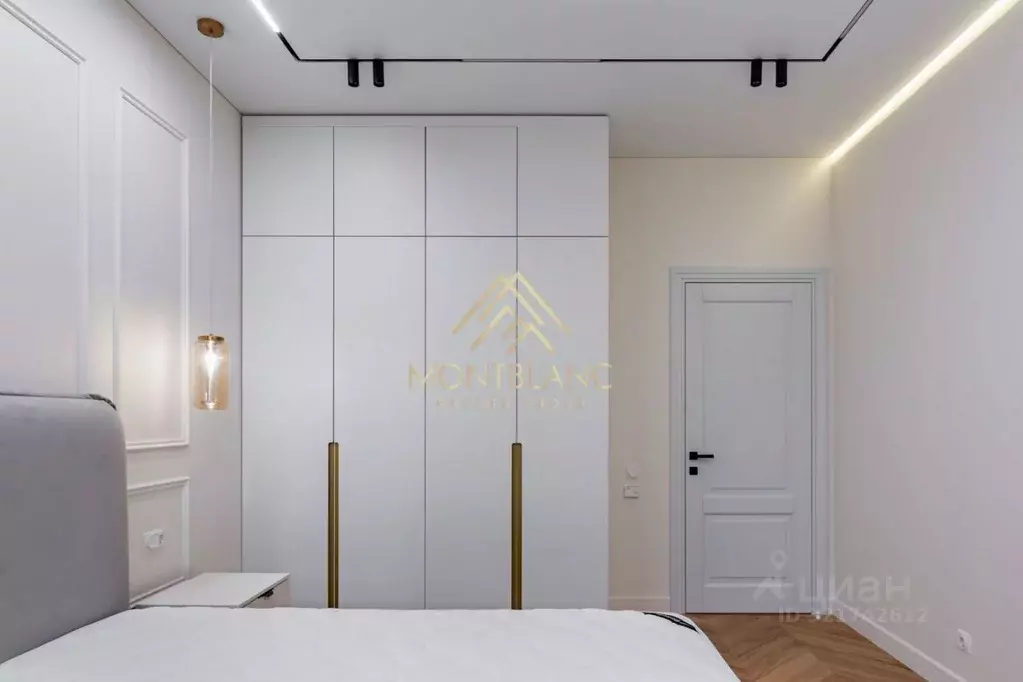 3-к кв. Санкт-Петербург проезд Петровская коса, 3Б (85.0 м) - Фото 1