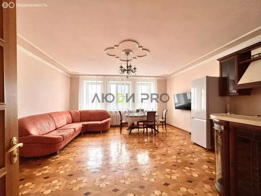2-комнатная квартира: Вологда, Ленинградская улица, 40А (90 м) - Фото 1