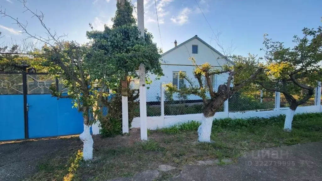 Дом в Крым, Красногвардейский район, с. Калинино ул. Мира, 38 (57 м) - Фото 2