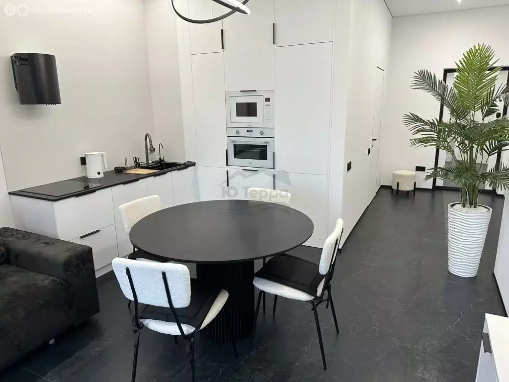 1-комнатная квартира: Новороссийск, улица Энгельса, 60 (50 м) - Фото 1