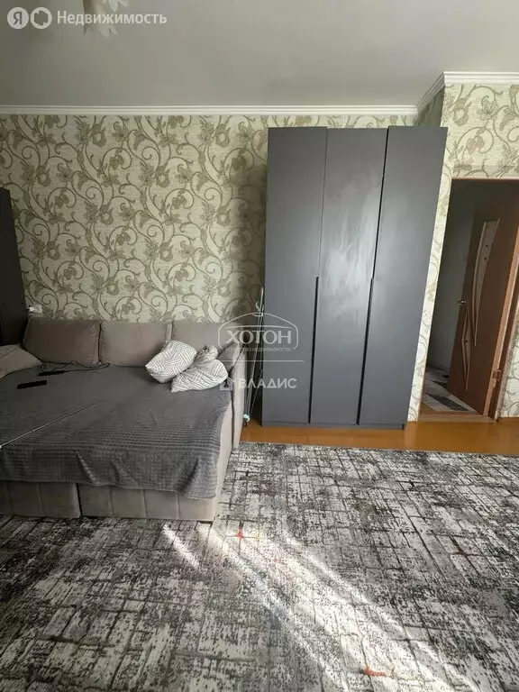 2-комнатная квартира: село Троицкое, улица Пушкина, 20 (50 м) - Фото 1