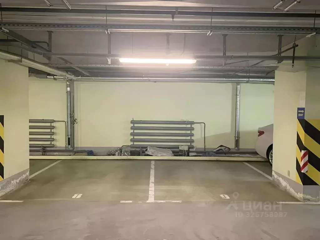 Гараж в Санкт-Петербург Пулковская ул., 8к1 (18 м) - Фото 1