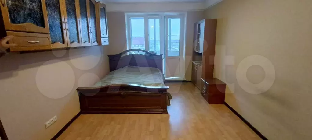 Комната 18 м в 3-к., 4/9 эт. - Фото 0