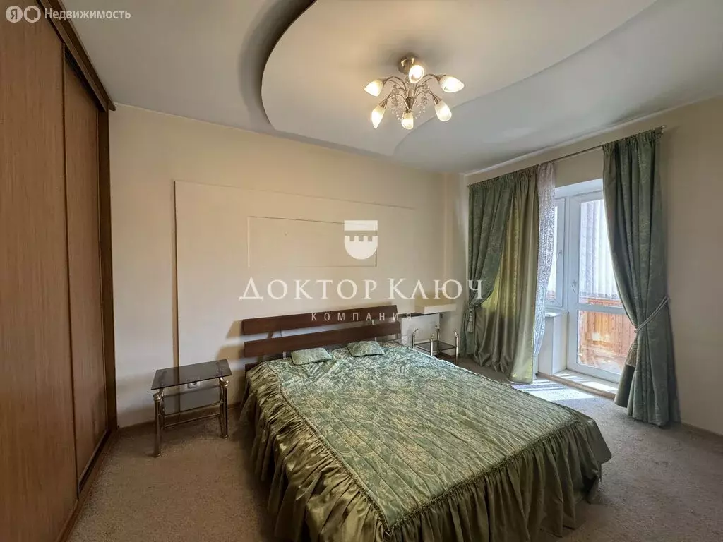 3-комнатная квартира: Новосибирск, улица Максима Горького, 51 (116 м) - Фото 0