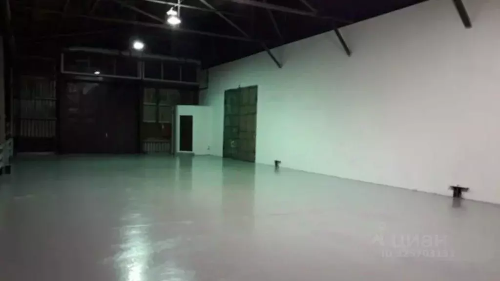 Производственное помещение в Красноярский край, Красноярск ул. ... - Фото 2