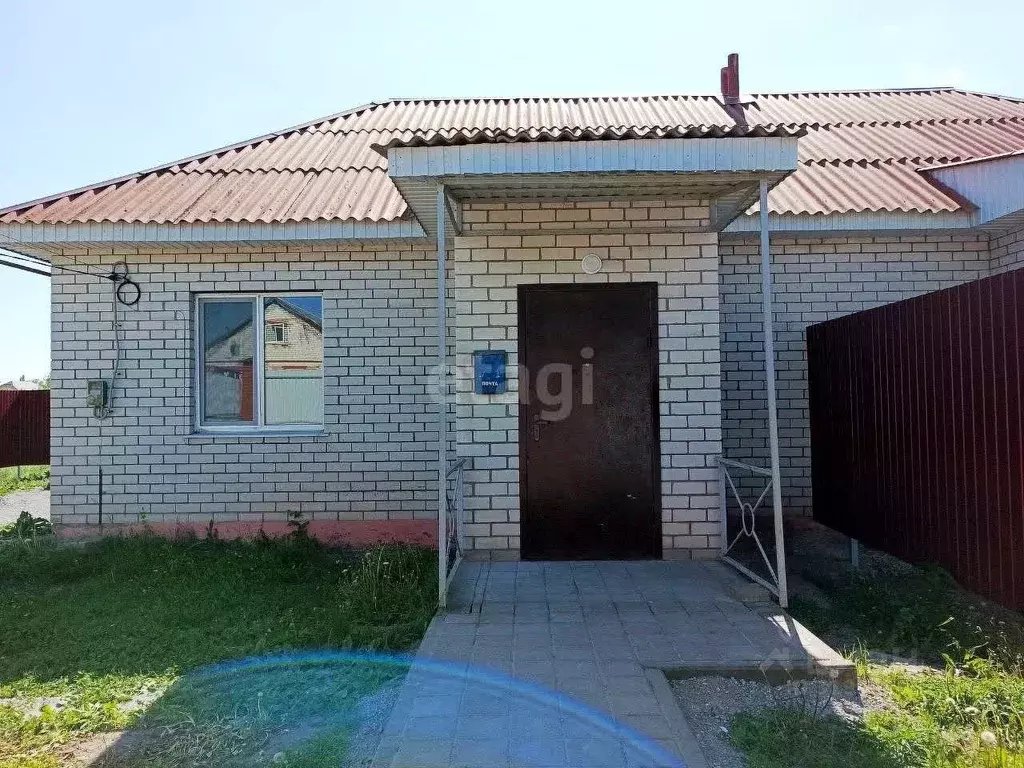 2-к кв. Белгородская область, Валуйки Весенняя ул., 17/1 (42.5 м) - Фото 1