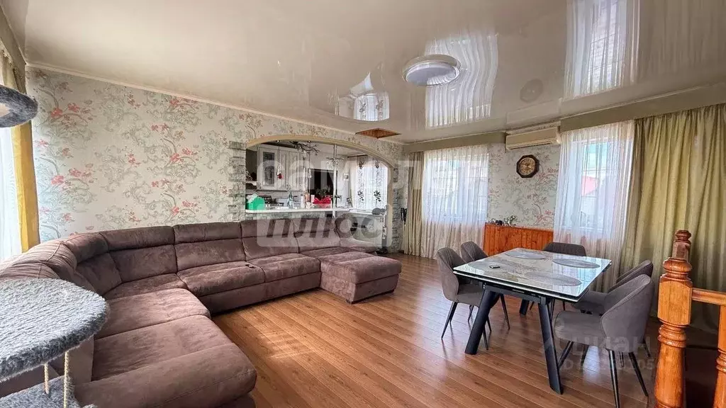 Дом в Самарская область, Сызрань Красногорская ул., 4А (252 м) - Фото 1