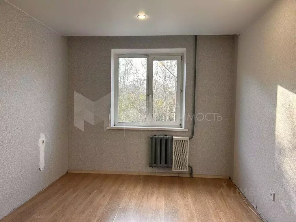 3-к кв. Тюменская область, Тюмень Камчатская ул., 50 (65.7 м) - Фото 0