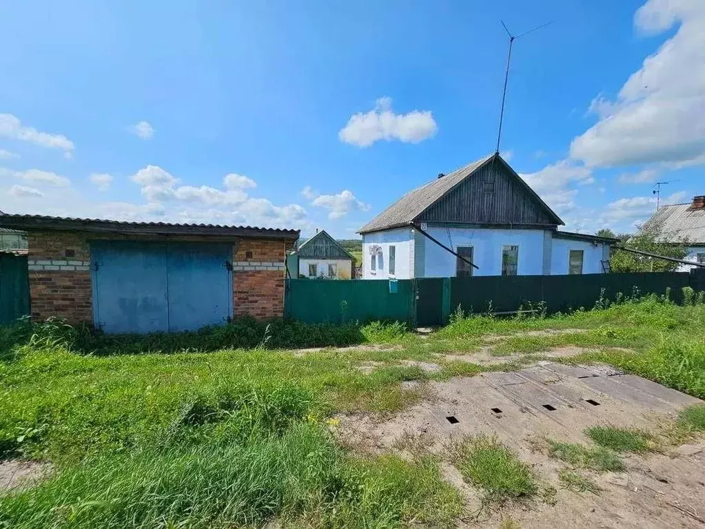 2-к кв. Приморский край, Октябрьский муниципальный округ, Липовцы пгт ... - Фото 1