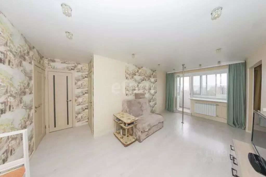 3-к кв. Кемеровская область, Кемерово просп. Ленина, 63 (57.8 м) - Фото 0