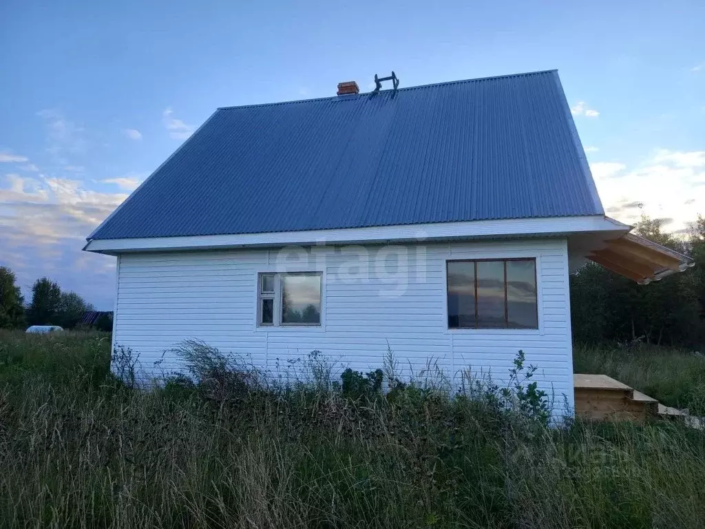 Дом в Вологодская область, с. Сямжа ул. Давыдовская, 3А (150 м) - Фото 1