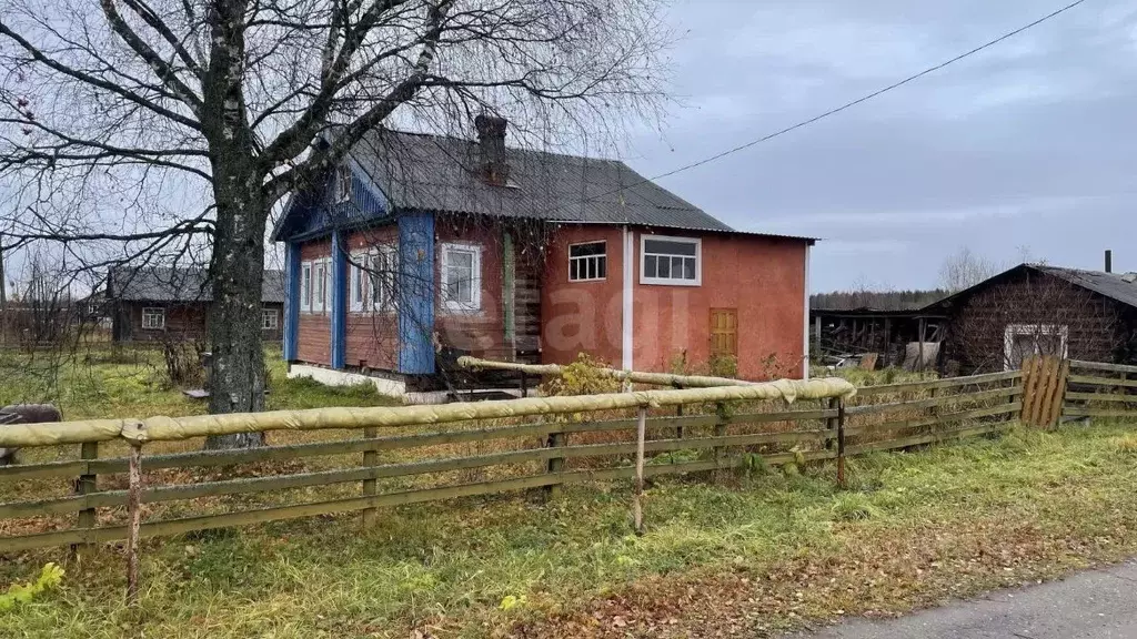 Дом в Коми, Корткеросский муниципальный район, с. Сторожевск Лесная ... - Фото 1