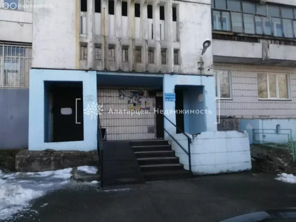 3-комнатная квартира: Томск, Водопроводная улица, 11 (68.9 м) - Фото 1