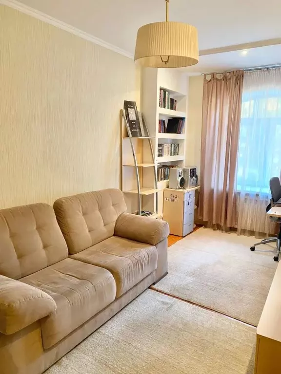 4-к кв. Татарстан, Казань ул. Галактионова, 3 (200.0 м) - Фото 1