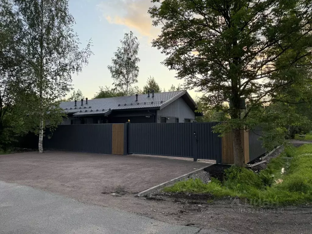 Дом в Санкт-Петербург пос. Усть-Ижора, Школьная ул. (150 м) - Фото 2