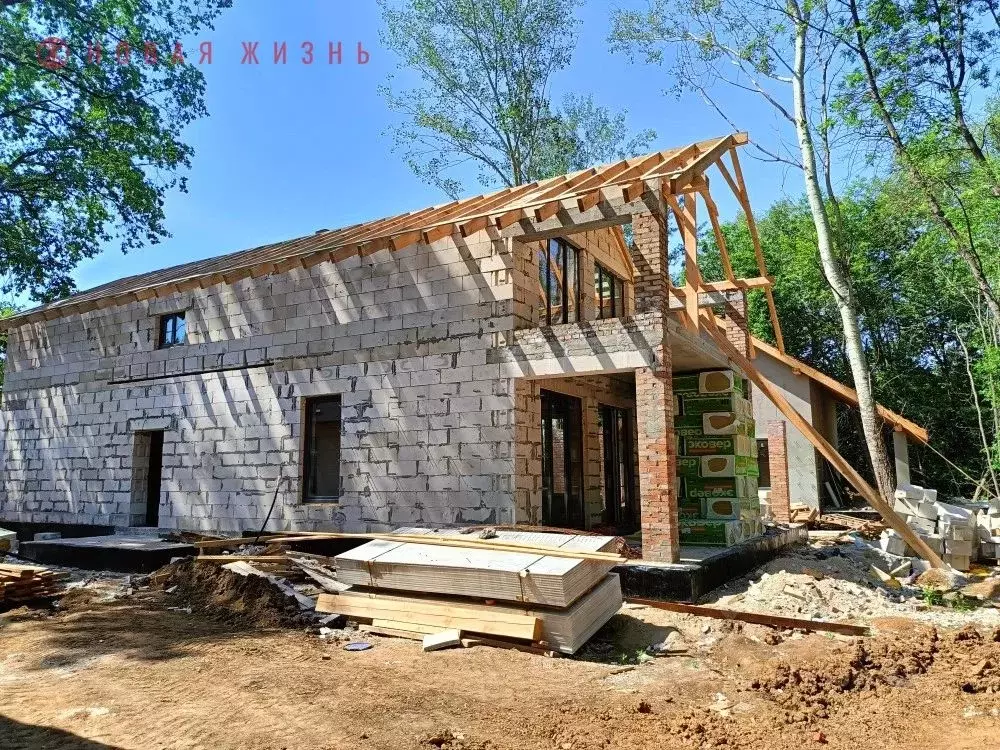 Коттедж в Самарская область, Новокуйбышевск пос. Гранный, ул. ... - Фото 1