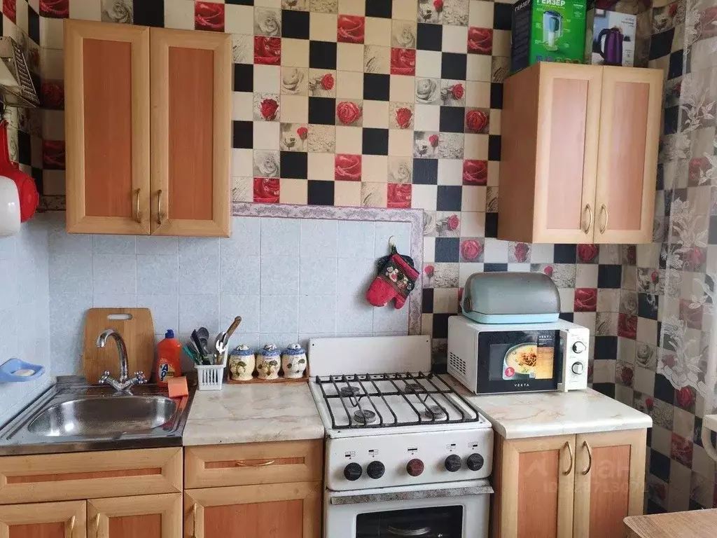 3-к кв. Пермский край, Губаха просп. Свердлова, 4В (60.2 м) - Фото 1