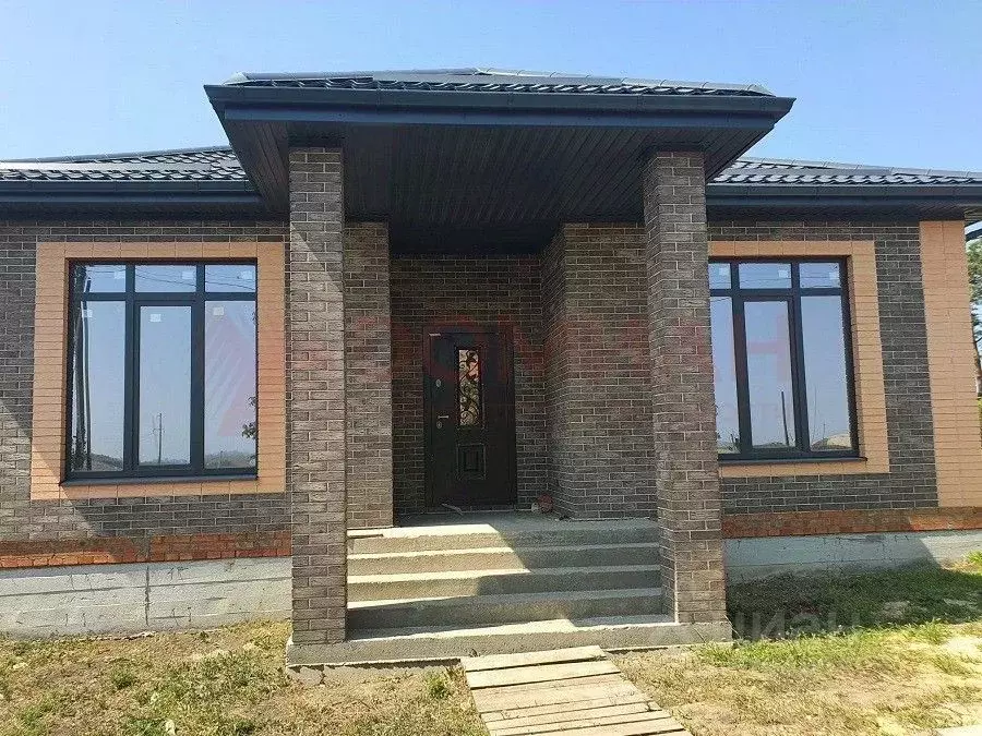 Дом в Ростовская область, Мясниковский район, Краснокрымское с/пос, ... - Фото 1