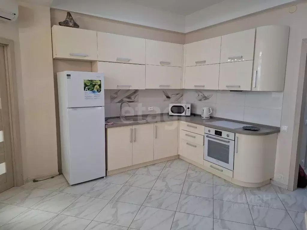 2-к кв. Крым, Алушта ул. Чатырдагская (53.0 м) - Фото 1