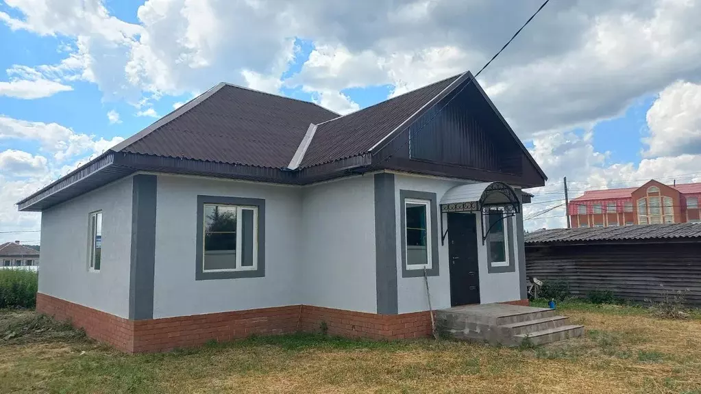 Дом в Тюменская область, Заводоуковск ул. Свободы (138 м) - Фото 1
