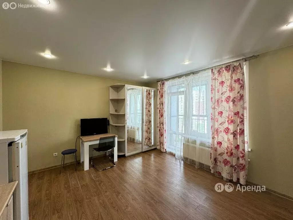 Квартира-студия: Тюмень, улица Валентины Трофимовой, 8 (29 м) - Фото 1