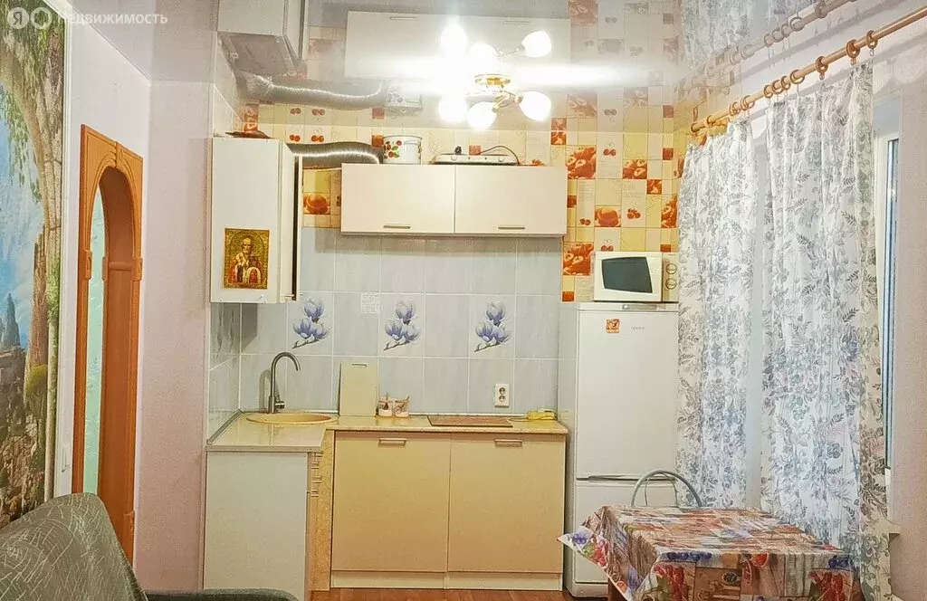 Квартира-студия: Волгоград, Высокая улица, 18А (30 м) - Фото 1